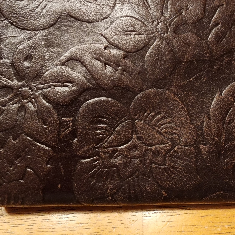 Vintage Celine Brown Floral Embossed Leather Wallet - Picture 9 of 16